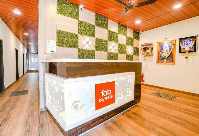 فندق Fabexpress Green View   Powai Lake