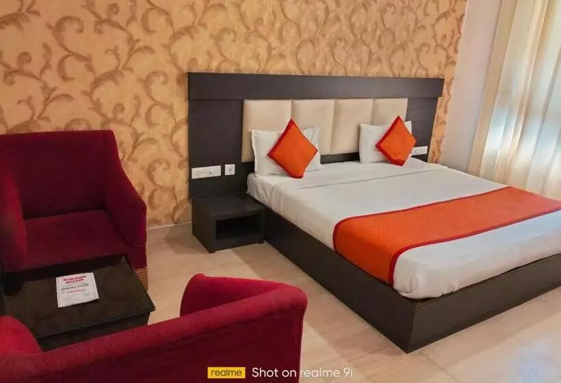 Ashoka Hotel By Wb Inn