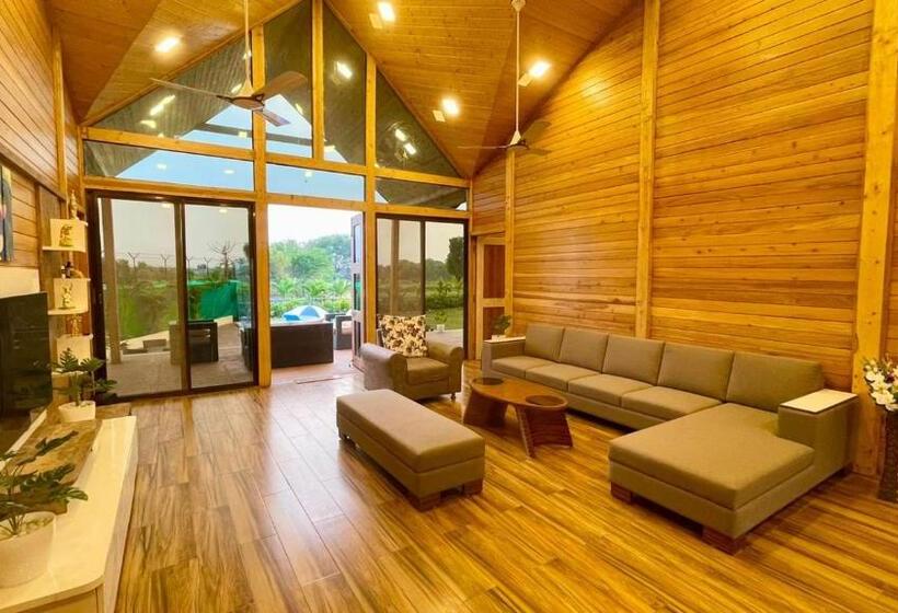 Bed and Breakfast The Arowana Divine