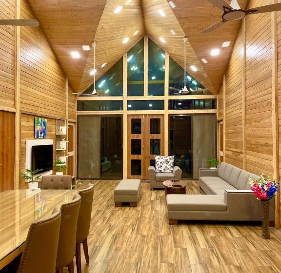 Bed and Breakfast The Arowana Divine