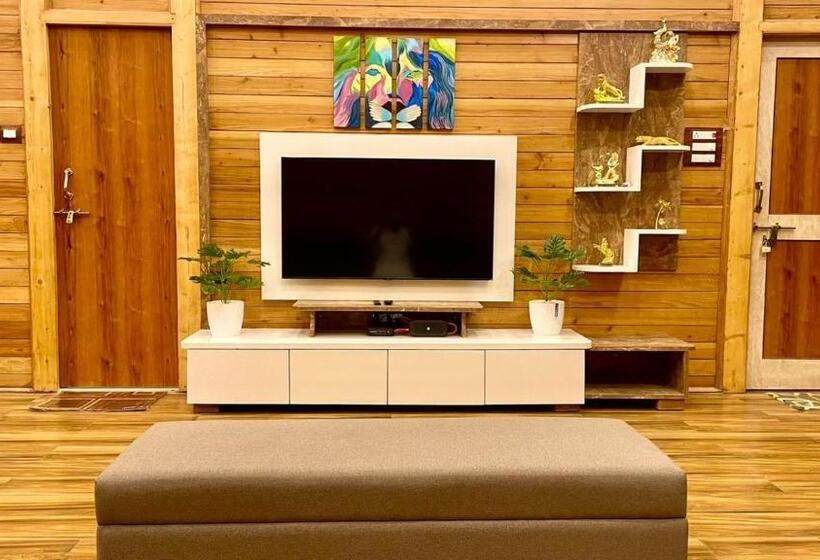 Bed and Breakfast The Arowana Divine