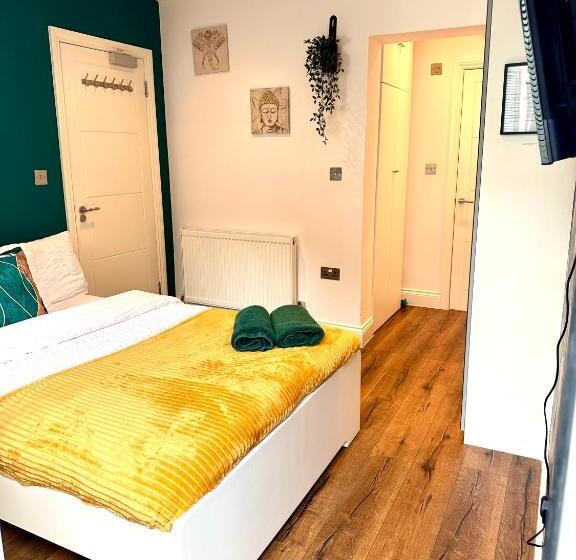 Pension Beautiful Studio Flat