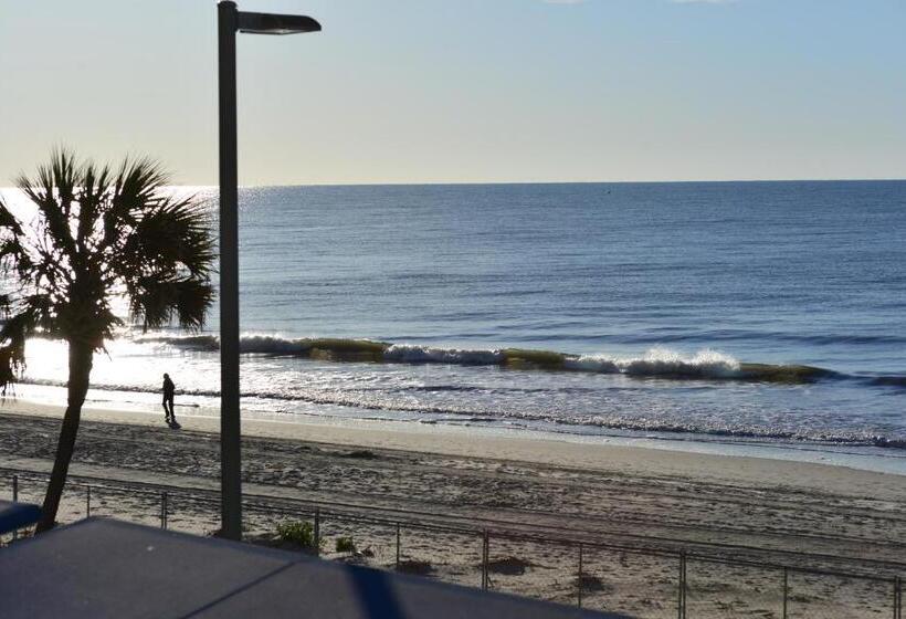 אתר נופש Stunning Ocean Front 2bedroom In Heart Of Myrtle Beach New 50 Smart Tv