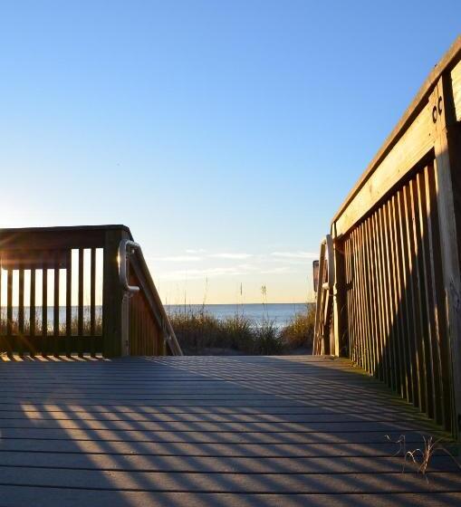 אתר נופש Stunning Ocean Front 2bedroom In Heart Of Myrtle Beach New 50 Smart Tv