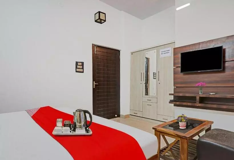 Hotelli Flagship The Cz Inn