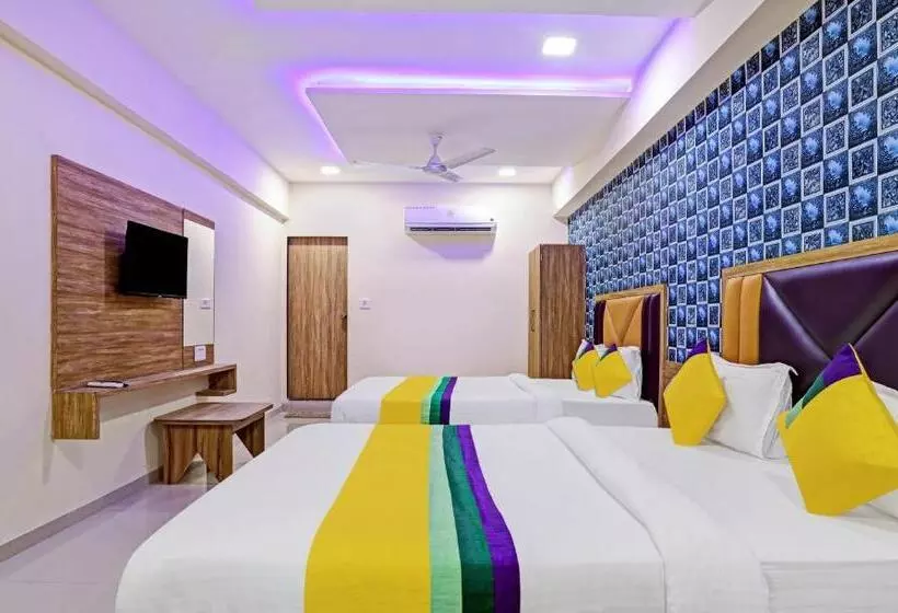 Itsy Hotels Rk Palace