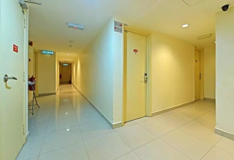 Hotelli Oyo 90669 My  Vistana