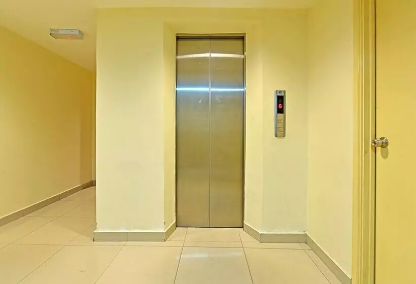 Hotelli Oyo 90669 My  Vistana