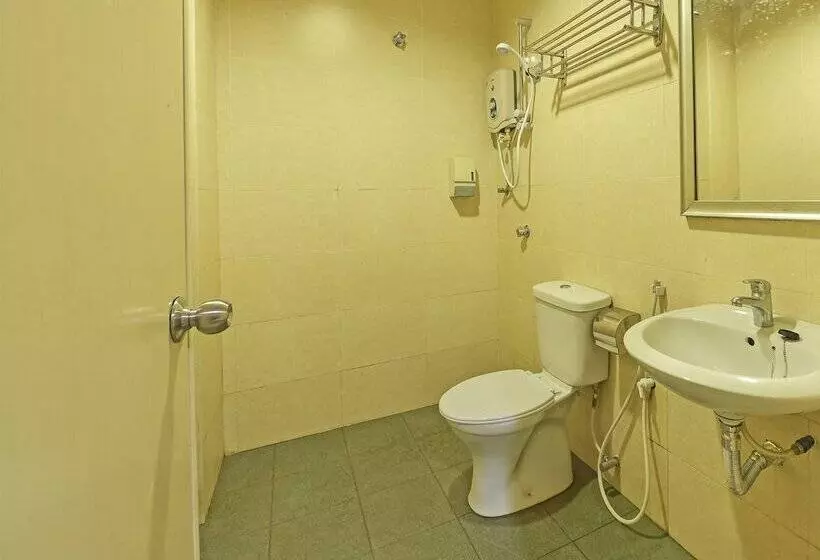 Hotelli Oyo 90669 My  Vistana