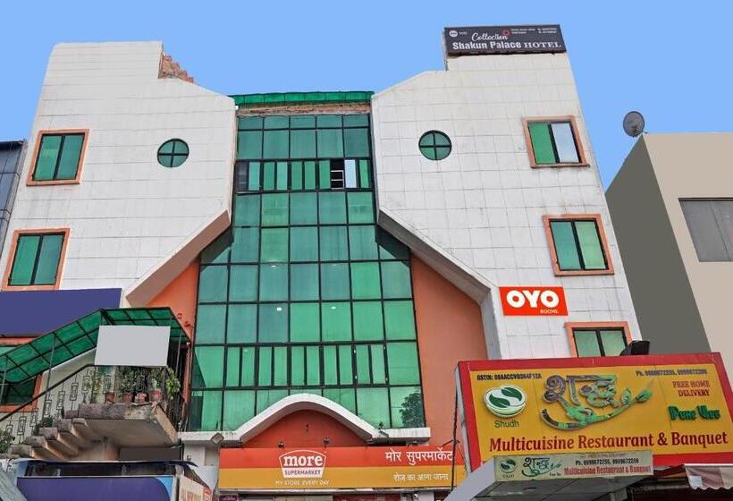 فندق Oyo Flagship 70192 Shakun Palace