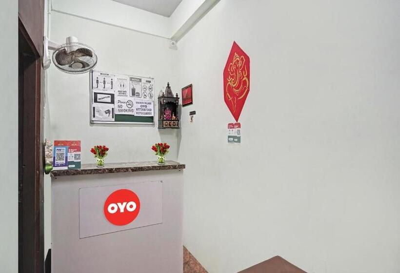 فندق Oyo Flagship 70192 Shakun Palace