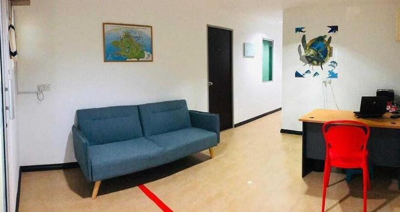 호텔 Oyo Home 90667 Chen Room Bs