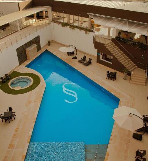 فندق Santa Sofia