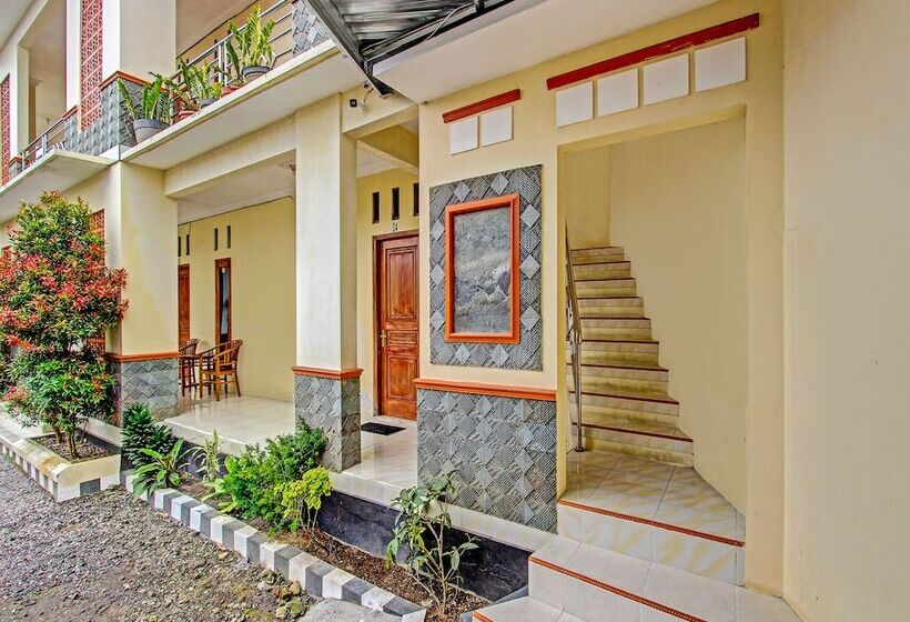 Spot On 91850 Hotel Citra Indah