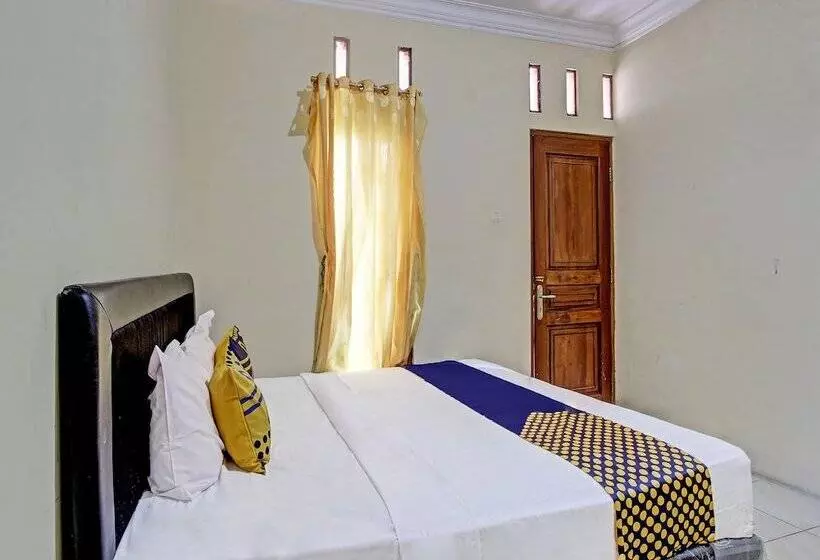 Spot On 91850 Hotel Citra Indah