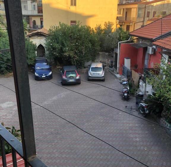 Narciso Katane Suites