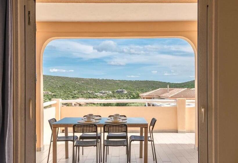 Residence A Golfo Di Marinella A 450 Mt Dal Mare