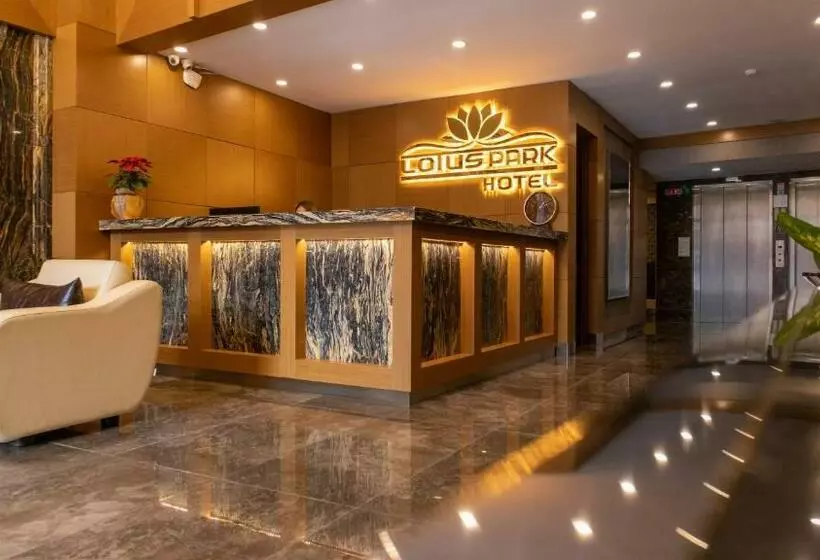 Hotelli Lotus Park