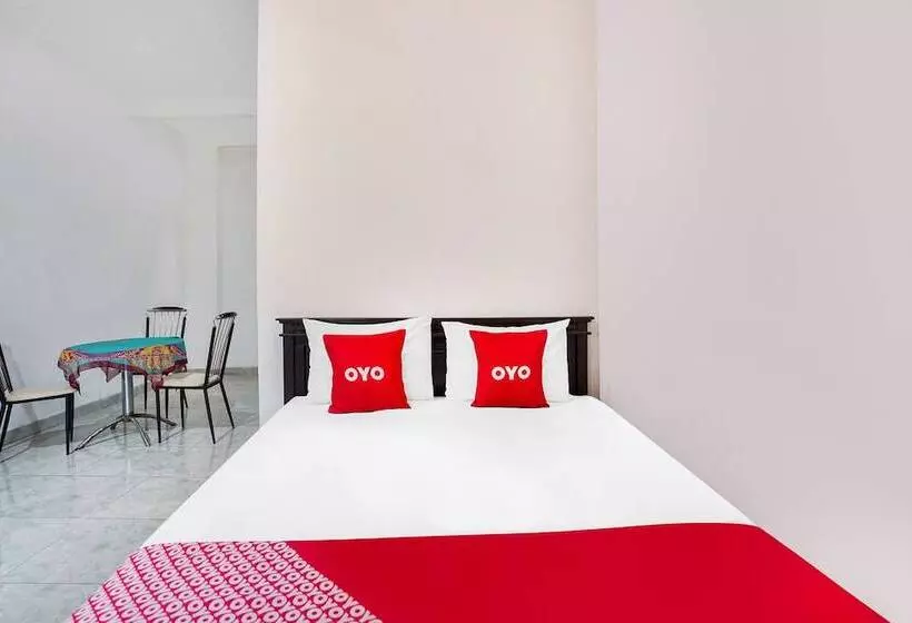 ホテル Tutus Homestay Syariah Redpartner