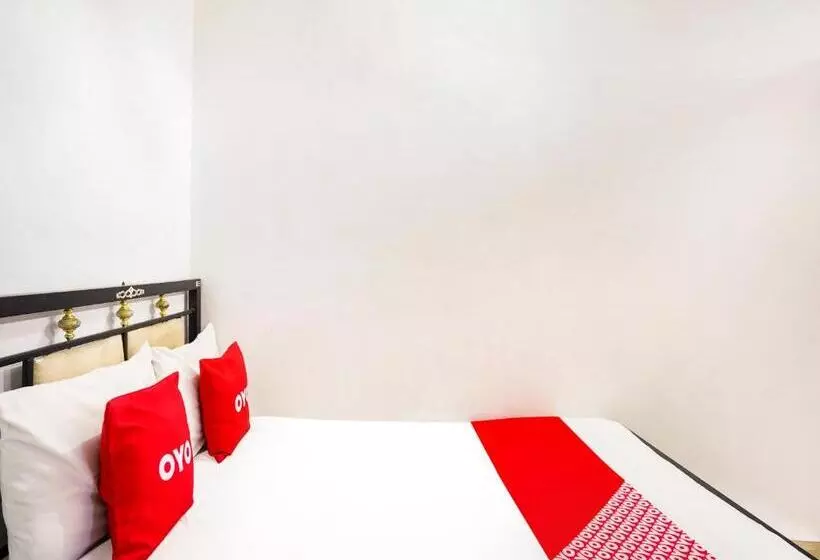 ホテル Tutus Homestay Syariah Redpartner