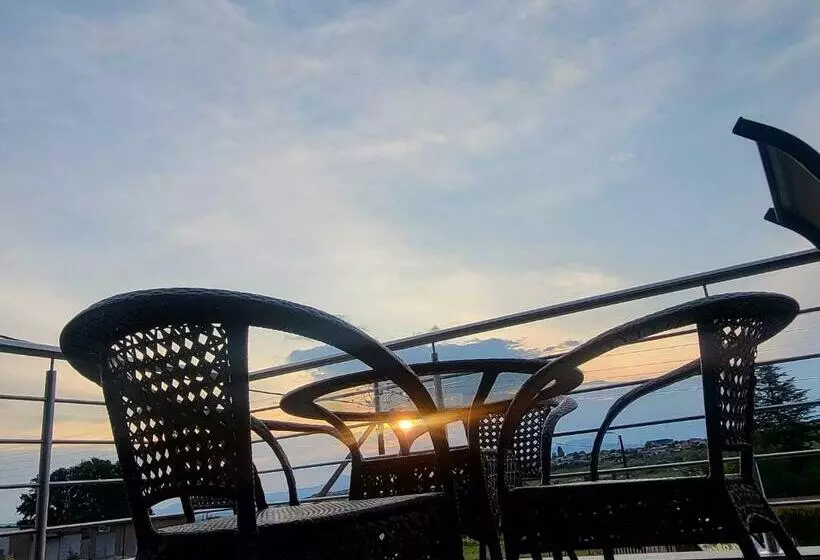 ペンション Domsa Lapeng Guesthouse