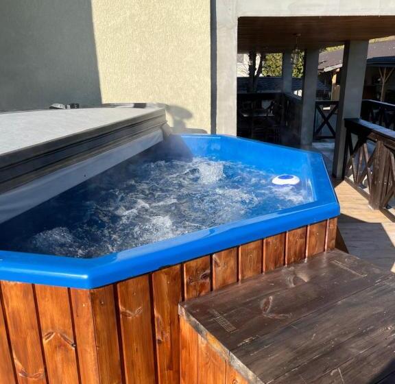 פנסיון La Balta Aiud