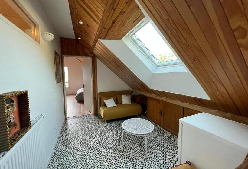 민박 Eco Logis Mad In Belledonne