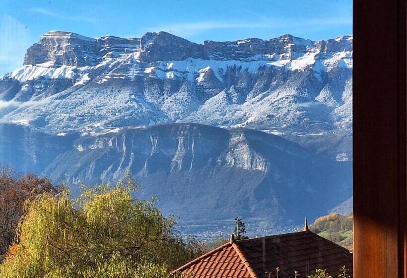 민박 Eco Logis Mad In Belledonne