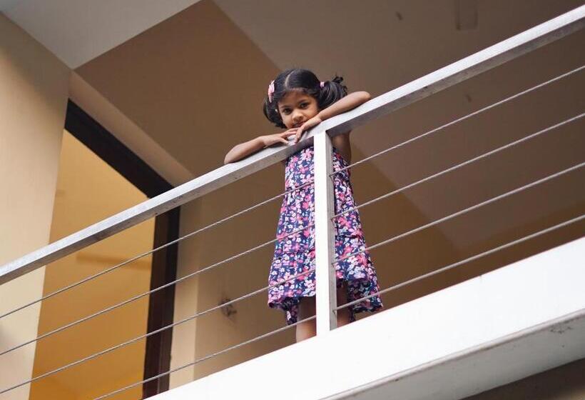 Pensjonat Athirapilly On The Rocks