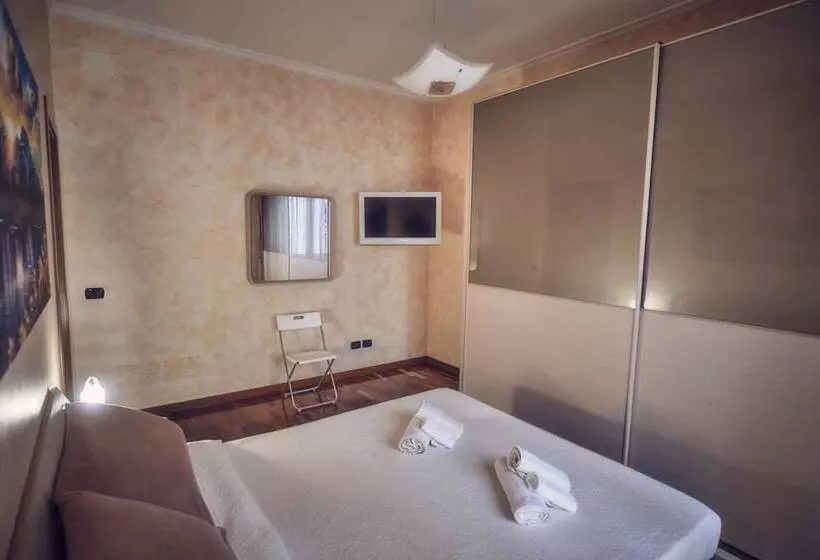 Aamiaismajoitus (B&B) Travelershome Ciampino 212 Central Station