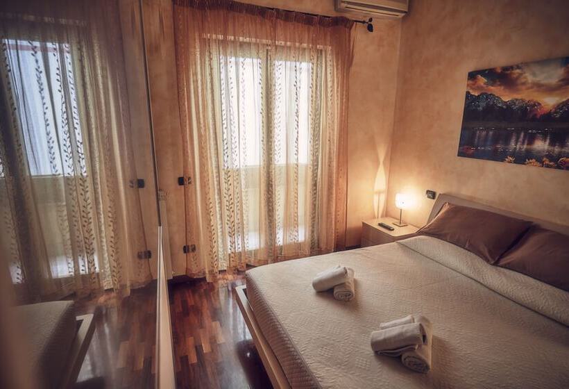 צימר Travelershome Ciampino 212 Central Station