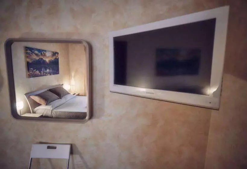 Aamiaismajoitus (B&B) Travelershome Ciampino 212 Central Station