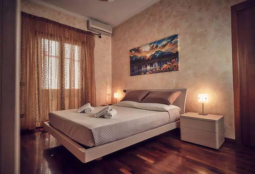 Aamiaismajoitus (B&B) Travelershome Ciampino 212 Central Station