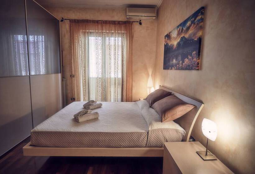 צימר Travelershome Ciampino 212 Central Station