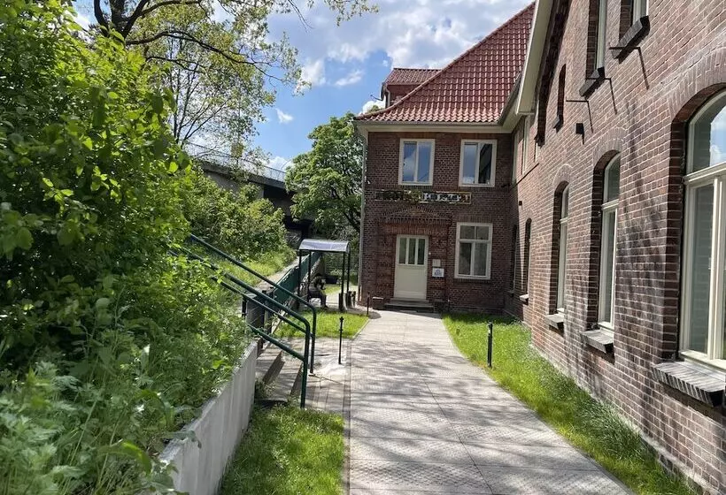 Ahoi Hostel