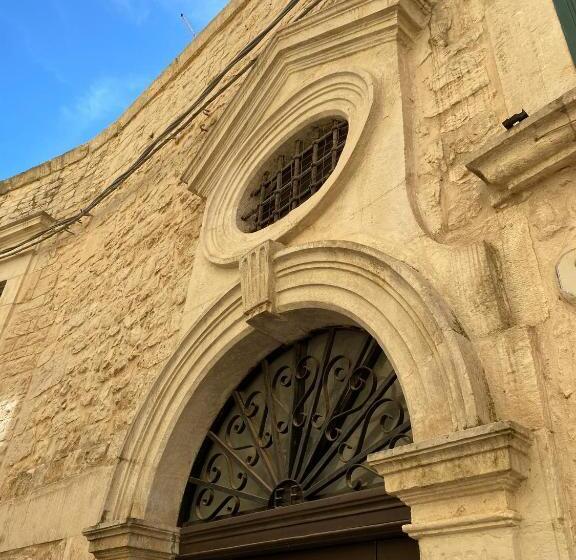 צימר Palazzo Contuzzi