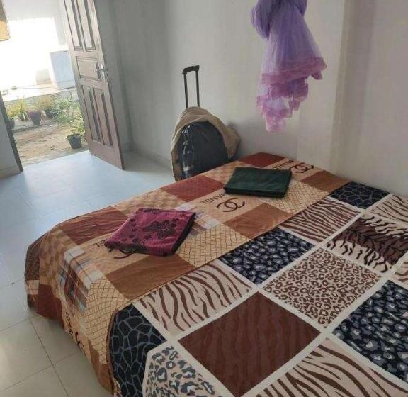 ペンション Villa 64