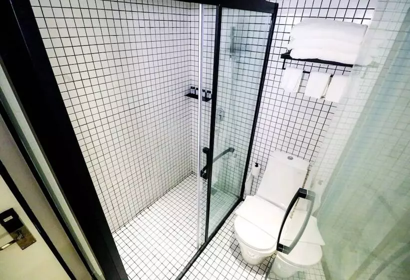 هتل Rest Chinatown