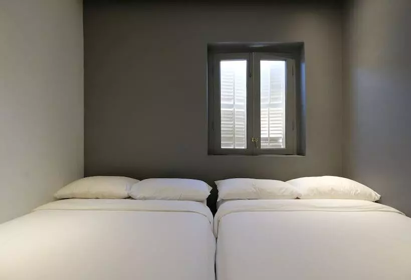 هتل Rest Chinatown