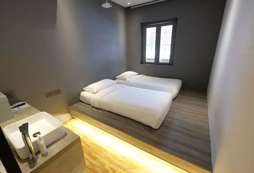 هتل Rest Chinatown