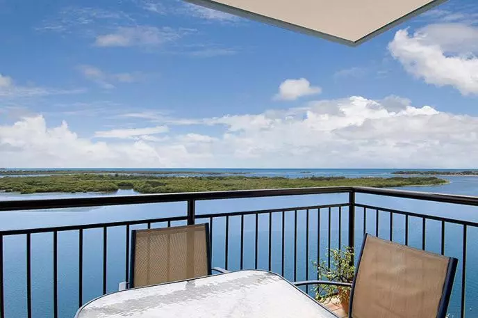 ホテル Banyandah Towers