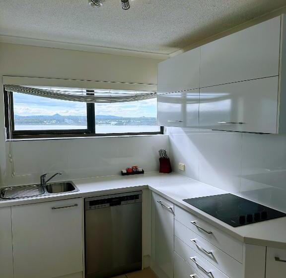 בית מלון כפרי Banyandah Towers