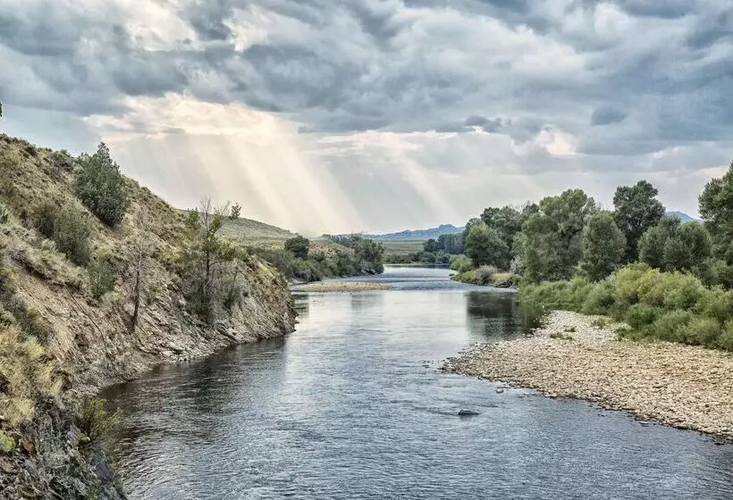 酒店 Brush Creek Ranch