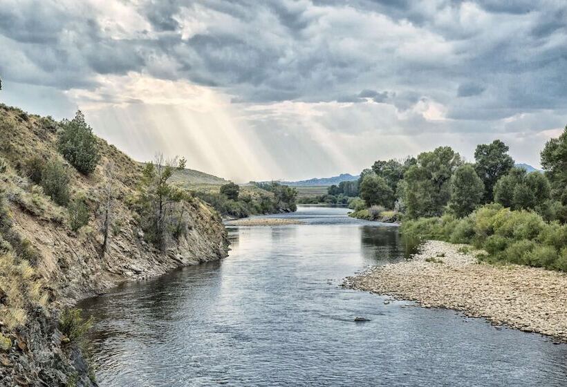 酒店 Brush Creek Ranch