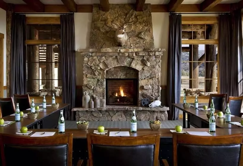 酒店 Brush Creek Ranch