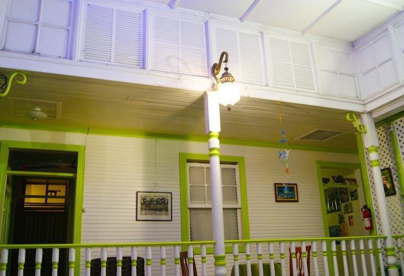 فندق De La Cuesta