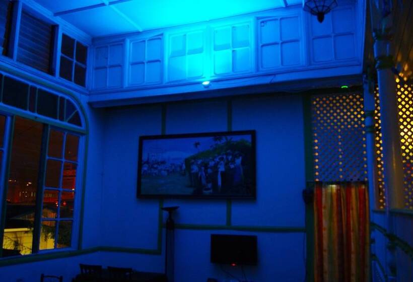 فندق De La Cuesta