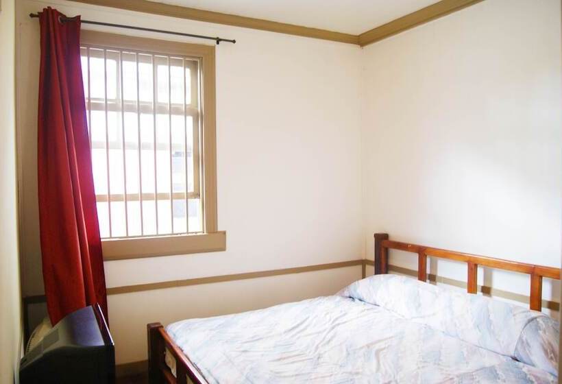 فندق De La Cuesta