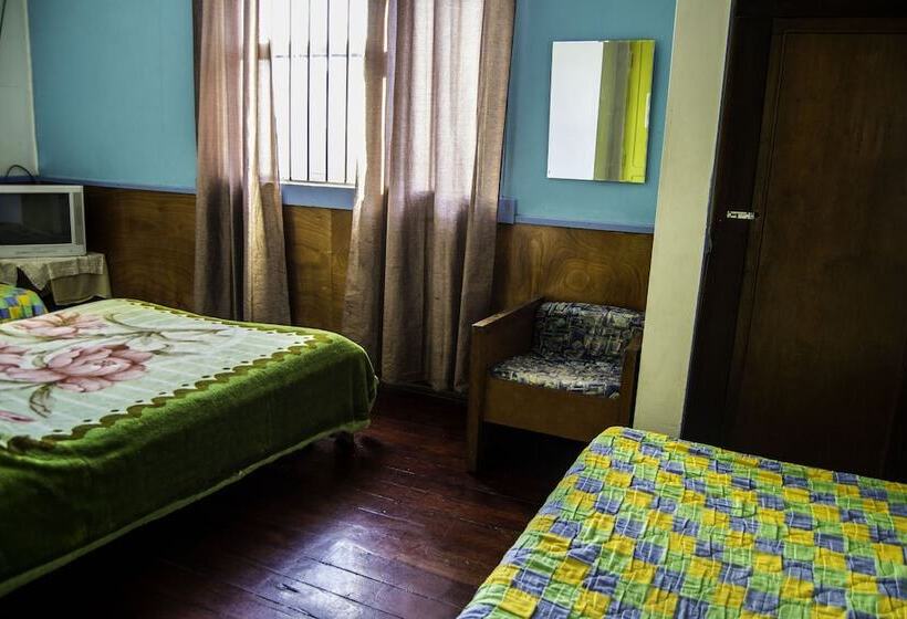 فندق De La Cuesta