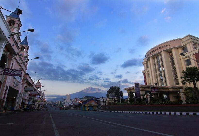 Grand Wahid Hotel Salatiga